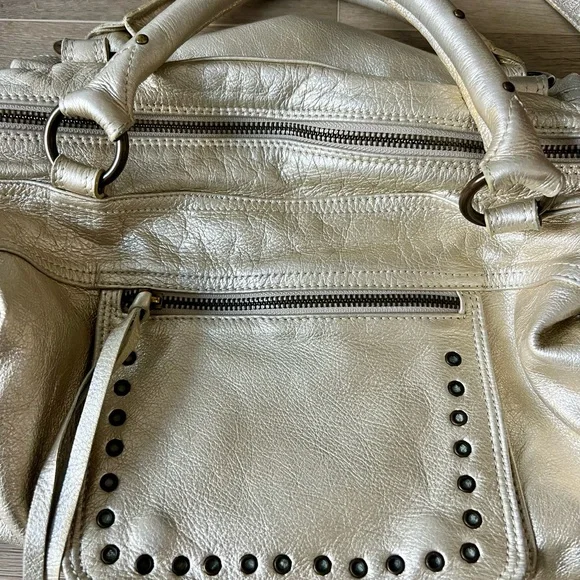 Moni Moni Gold Leather Shoulder Bag - Picture 3 of 10